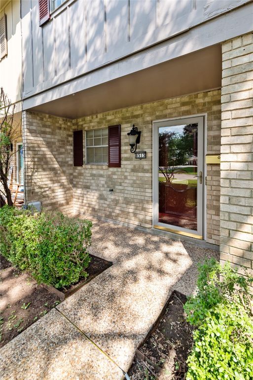 8513 Grover Place, Shreveport, LA 71115