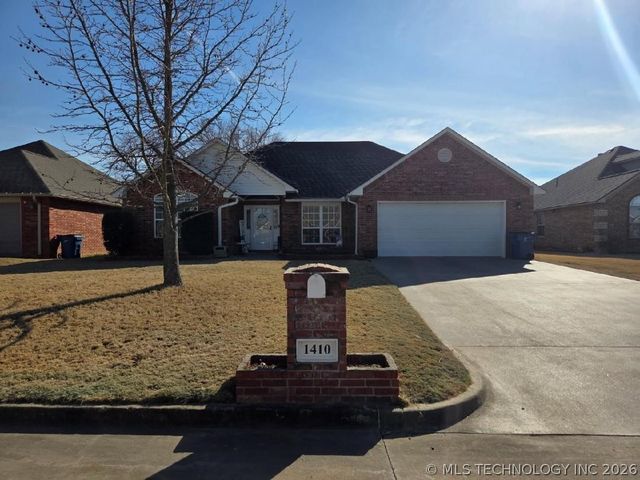 1410 Sweetgum Place, Mcalester, OK 74501
