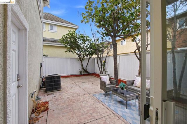 3998 3998 Williams RD, San Jose, CA 95117