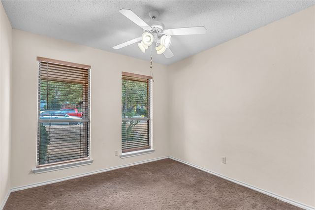 734 Red Oak Drive, Lewisville, TX 75067