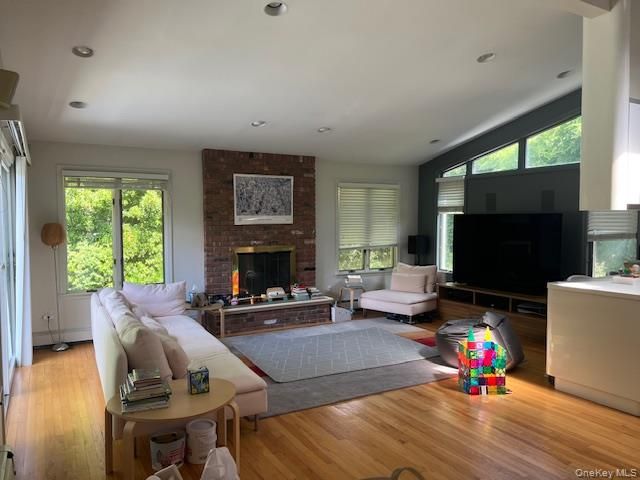 36 Coolidge Avenue, Glen Head, NY 11545