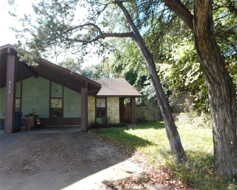 811 Ramble LN B, Austin, TX 78745