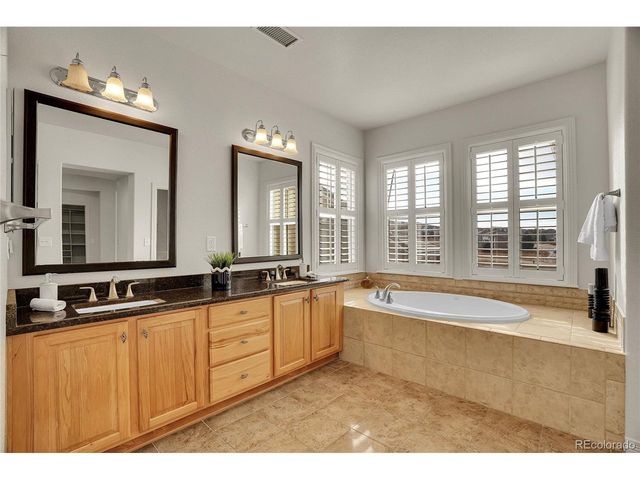 10975 Shadowbrook Cir, Highlands Ranch, CO 80130