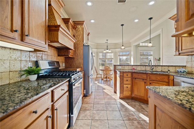 17875 Fisher Ford Road, Siloam Springs, AR 72761