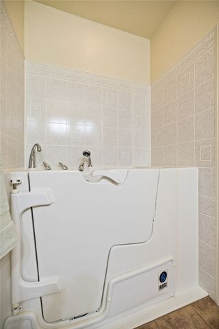 17875 Fisher Ford Road, Siloam Springs, AR 72761