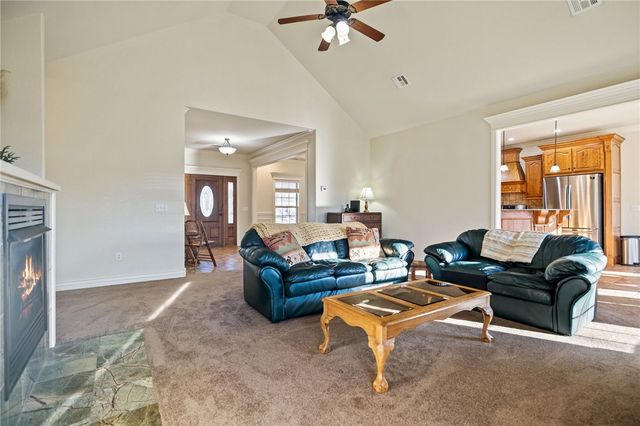 17875 Fisher Ford Road, Siloam Springs, AR 72761