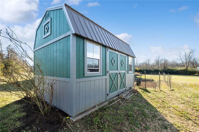 17875 Fisher Ford Road, Siloam Springs, AR 72761