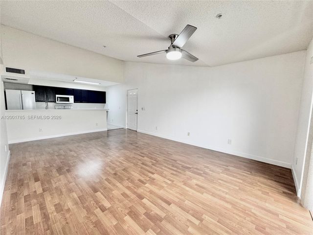 9905 Westwood Dr 34-3, Tamarac, FL 33321