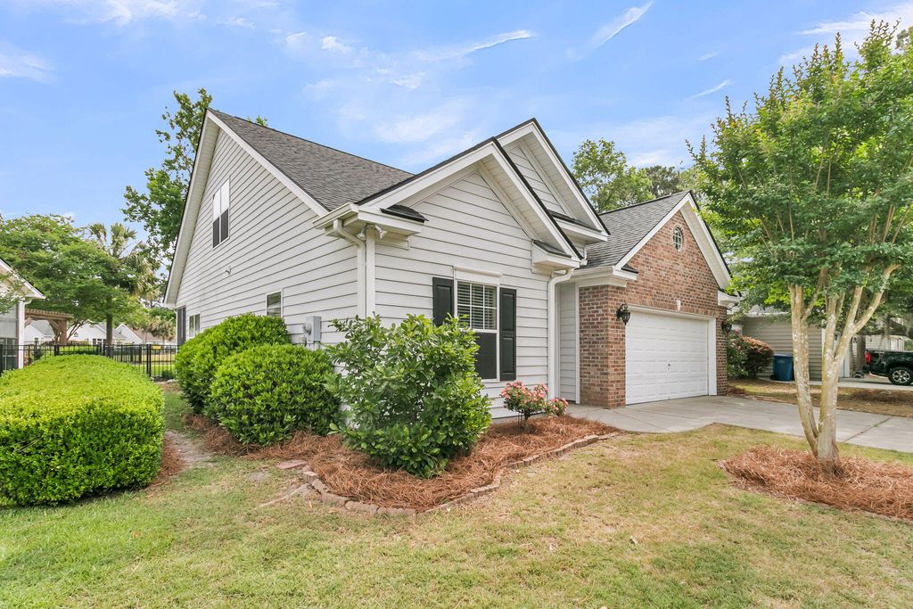 4972 Franconia Drive, Summerville, SC 29485