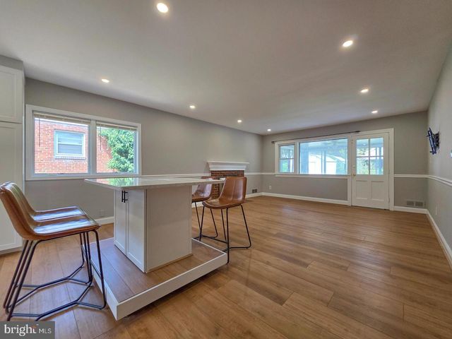 5921 ARLINGTON BLVD, Arlington, VA 22203