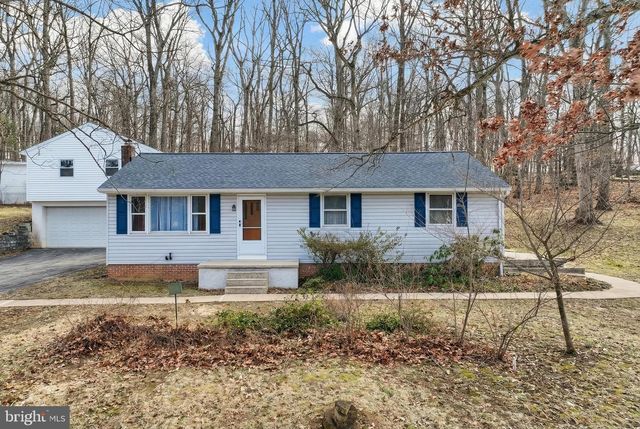 741 ALDINGER DR, Dallastown, PA 17313