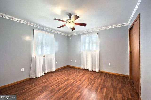 741 ALDINGER DR, Dallastown, PA 17313