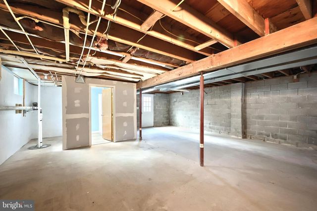 741 ALDINGER DR, Dallastown, PA 17313