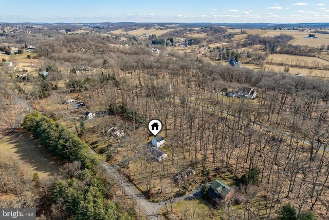 741 ALDINGER DR, Dallastown, PA 17313