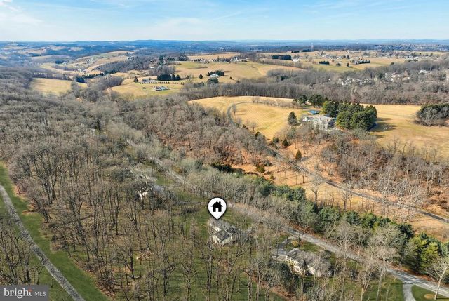 741 ALDINGER DR, Dallastown, PA 17313