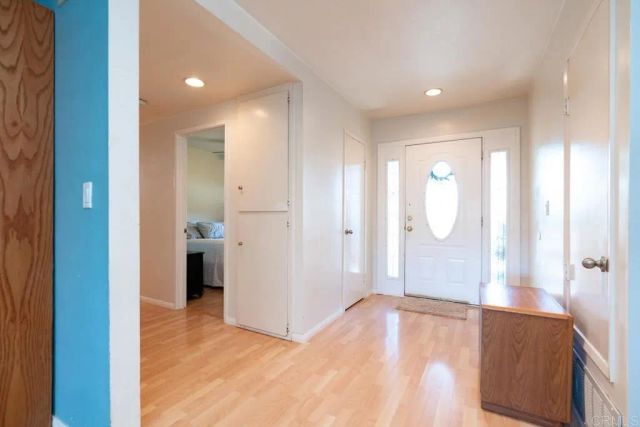 10341 Santana St, Santee, CA 92071