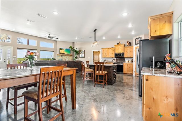 750 County Road 100, Purmela, TX 76566