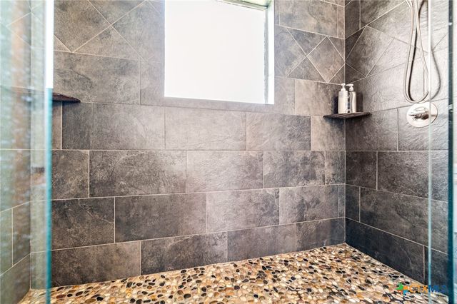 750 County Road 100, Purmela, TX 76566