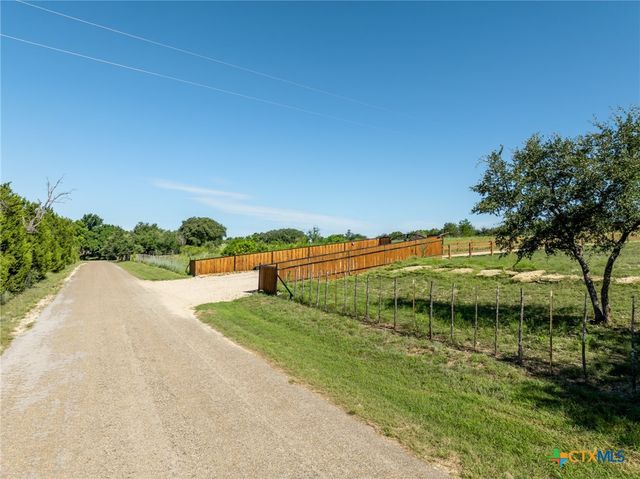750 County Road 100, Purmela, TX 76566