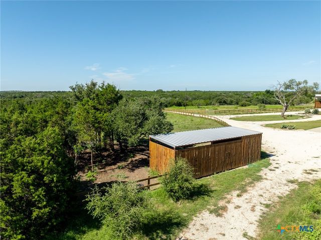 750 County Road 100, Purmela, TX 76566