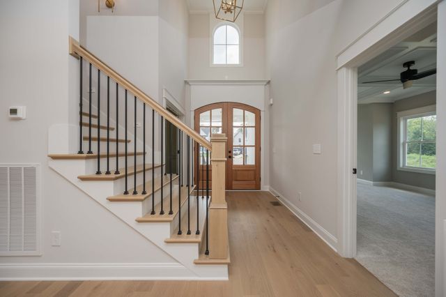 1 Delzotto Drive, Murfreesboro, TN 37128