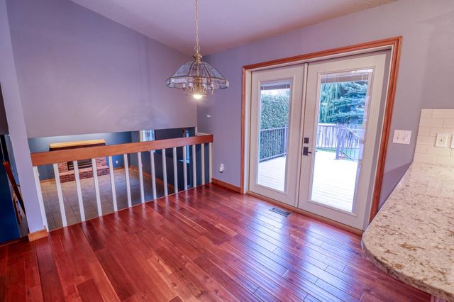 10514 N Arrowhead Dr, Spokane, WA 99208