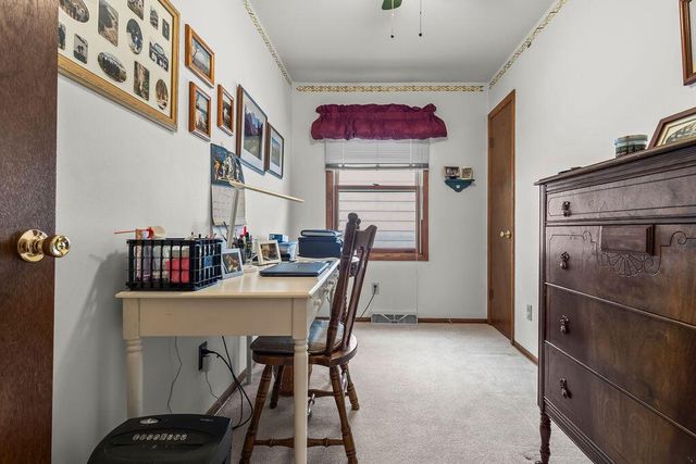 2172 109th STREET, West Allis, WI 53227