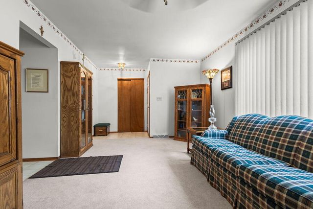 2172 109th STREET, West Allis, WI 53227