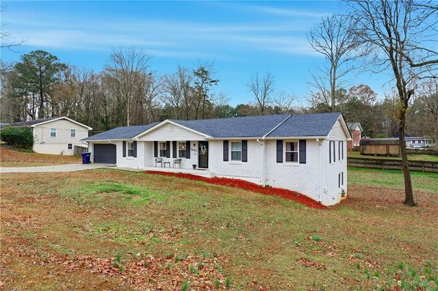 6642 Forestdale Lane, Douglasville, GA 30135