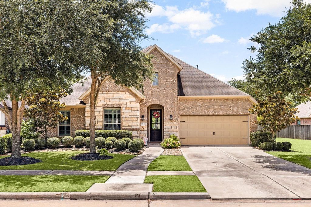 4831 Legend Creek Drive, Fulshear, TX 77441