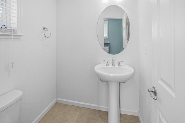 7809 Finnhorse Way, Sacramento, CA 95828