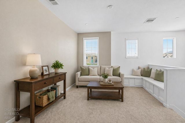 7809 Finnhorse Way, Sacramento, CA 95828