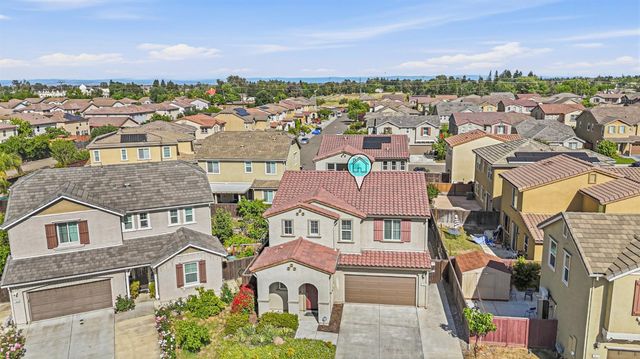 7809 Finnhorse Way, Sacramento, CA 95828
