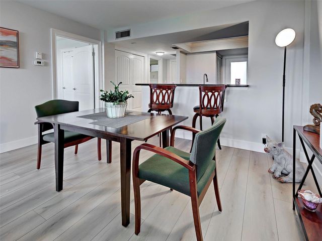 1100 TARPON CENTER DRIVE 102B, Venice, FL 34285