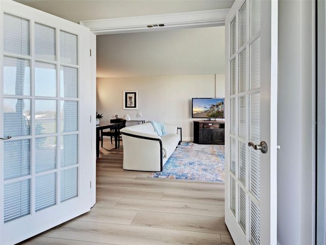 1100 TARPON CENTER DRIVE 102B, Venice, FL 34285