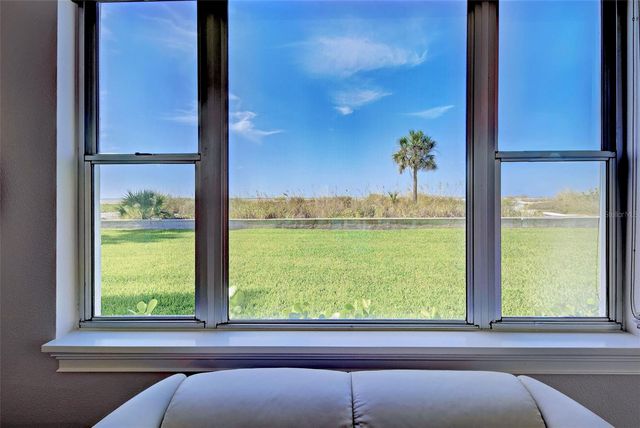 1100 TARPON CENTER DRIVE 102B, Venice, FL 34285