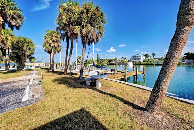 1100 TARPON CENTER DRIVE 102B, Venice, FL 34285