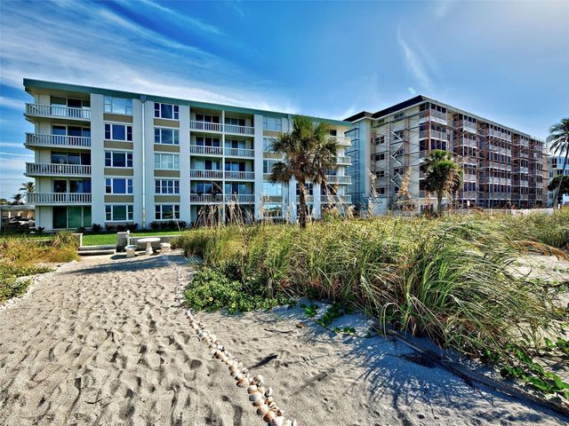 1100 TARPON CENTER DRIVE 102B, Venice, FL 34285