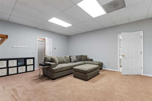 7 Crestview SE Lane, Rome, GA 30161