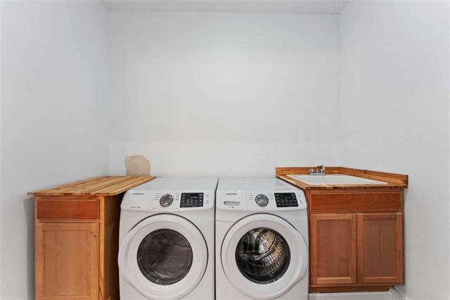 7 Crestview SE Lane, Rome, GA 30161