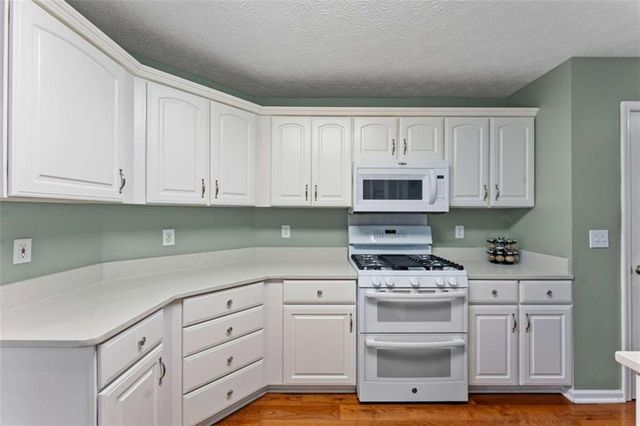 7 Crestview SE Lane, Rome, GA 30161