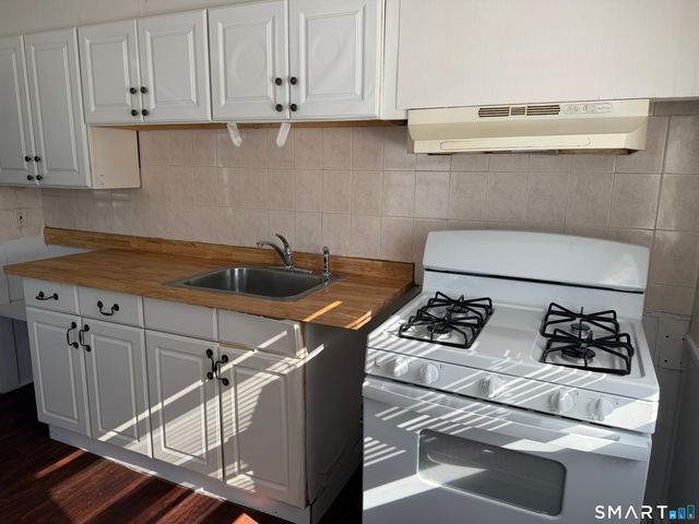 61 Van Zant Street 2, Norwalk, CT 06855