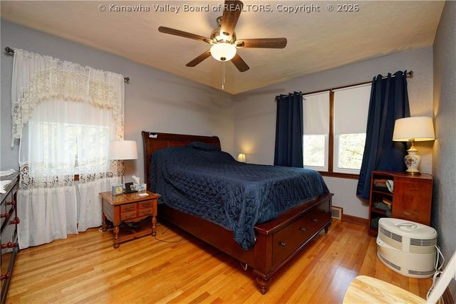 1523 Hilltop Drive, South Charleston, WV 25303