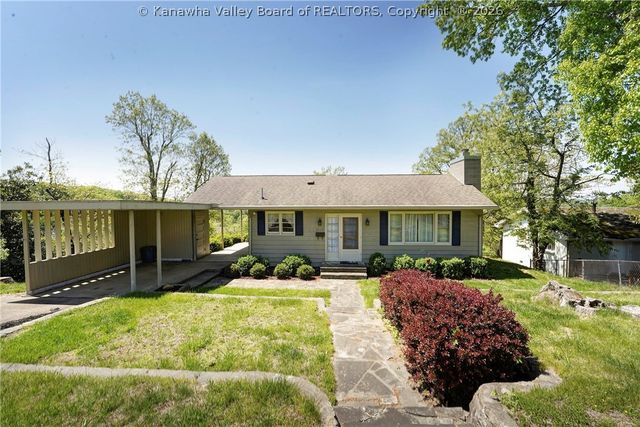 1523 Hilltop Drive, South Charleston, WV 25303