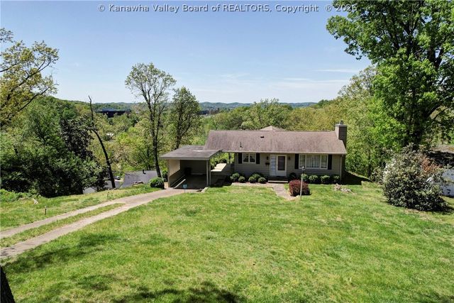 1523 Hilltop Drive, South Charleston, WV 25303