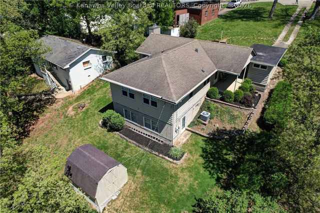 1523 Hilltop Drive, South Charleston, WV 25303