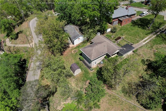 1523 Hilltop Drive, South Charleston, WV 25303