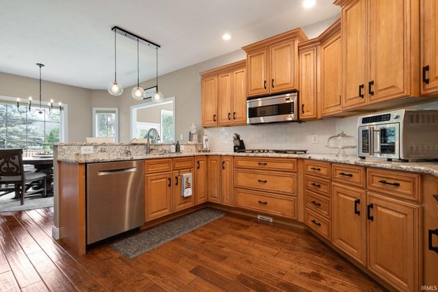 3611 Fox Court, Elkhart, IN 46514