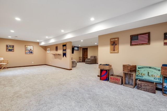 3611 Fox Court, Elkhart, IN 46514