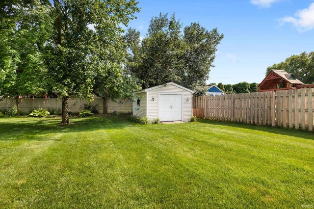 3611 Fox Court, Elkhart, IN 46514